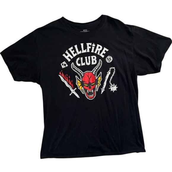 Netflix Stranger Things Hellfire Club Mens Size Large Black Short Sleeve T-Shirt - Picture 4 of 6